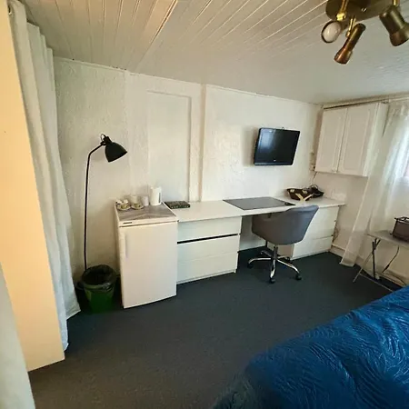 Appartement Fully Equipped Independent Room! Independante Equipee ! *